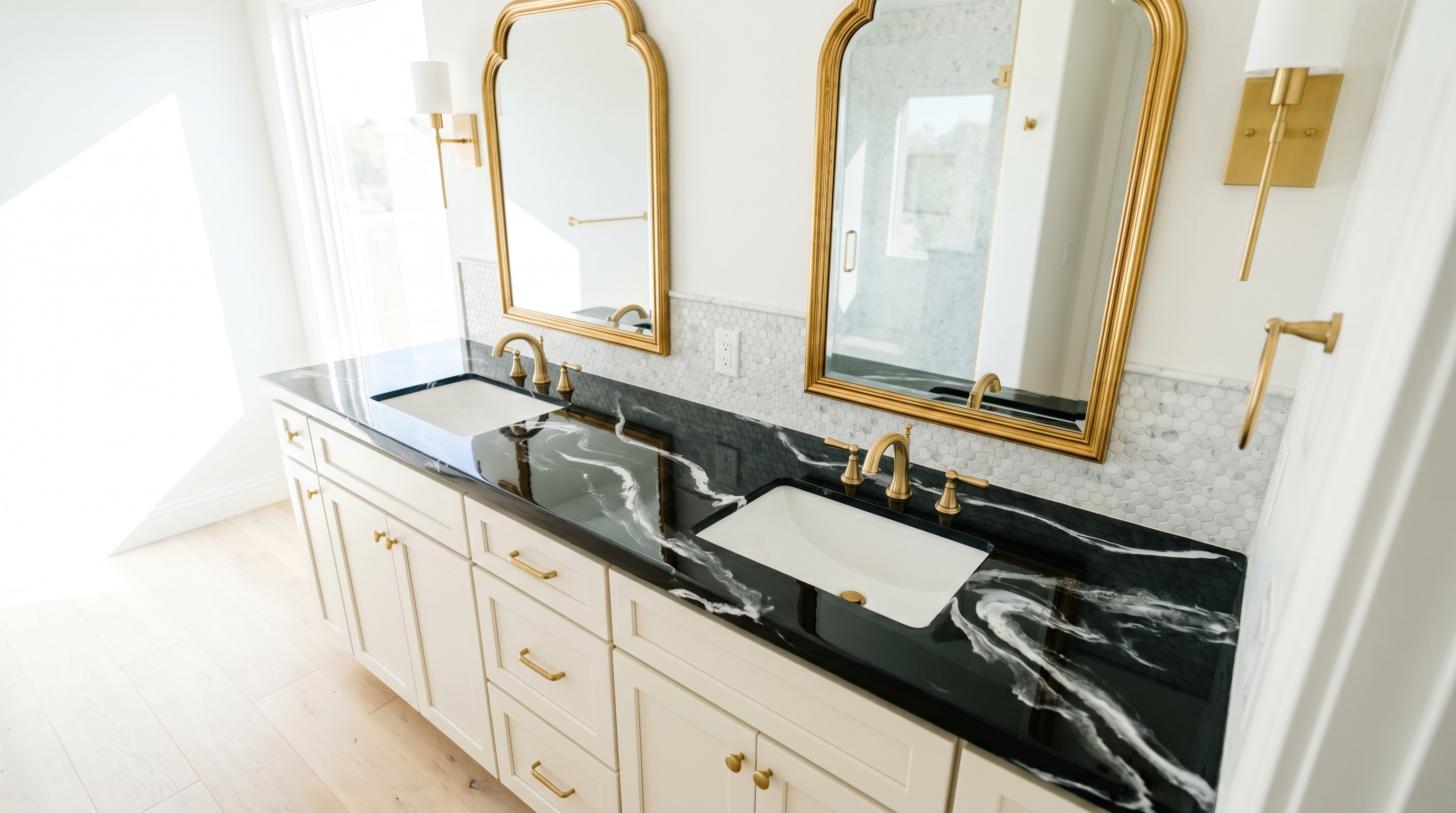 Nero Marble + Cream detail, Goodyear